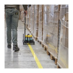 Značkovací vozík se zásobníkem