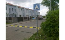 Zpomalovací práh Zpomalovací práh