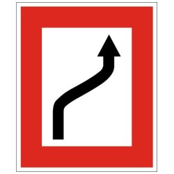 Plavební znak B2b - Příkaz plout ke straně plavební dráhy, která je po pravém boku