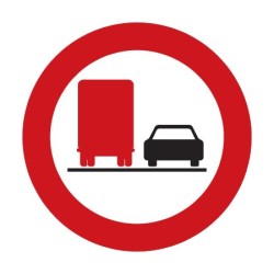 Dopravní značka B22a - Zákaz předjíždění pro nákladní automobily - Standardní kruh 700mm
