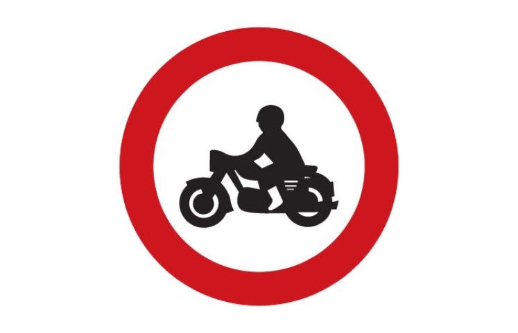 Dopravní značka B7 - Zákaz vjezdu motocyklů