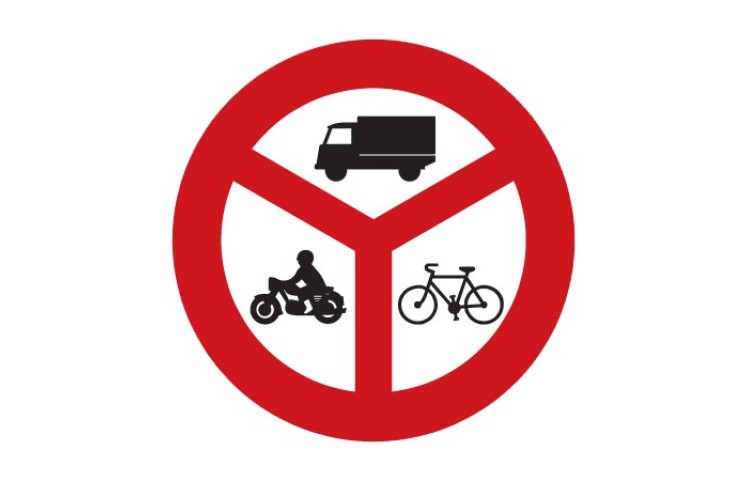Dopravní značka B12 - Zákaz vjezdu vyznačených vozidel