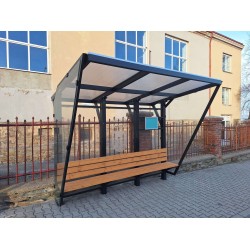 Autobusová zastávka Nagano - Vitrína: Ano, Bočnice: Ano, Komůrkový polykarbonát, 3m